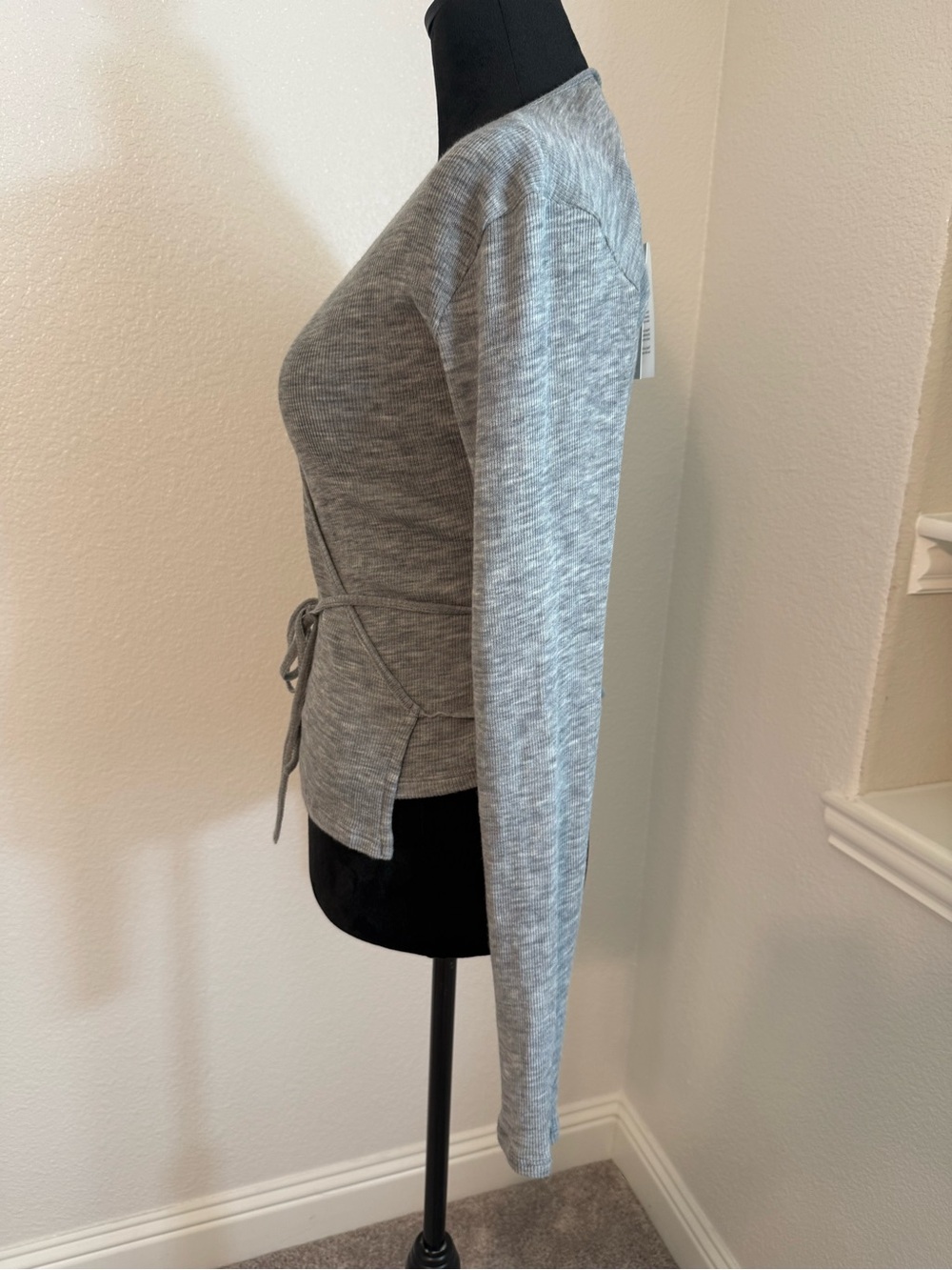 St. Agni Women's Baby Wool Wrap Top grey - Picture 4 of 9